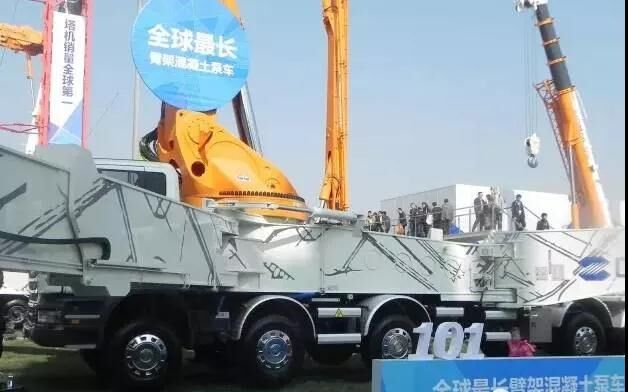 101米泵车现身施工现场!