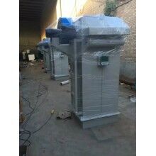 石家庄搅拌站水泥仓顶单机脉冲布袋收尘器