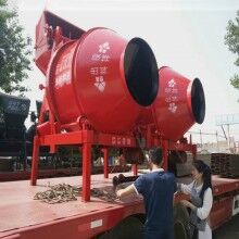 厂家直供生产率高、搅拌质量好、造型美观、移动方便混凝土搅拌机