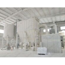 新型高产量600目天然硅灰石粉超细磨粉机设备