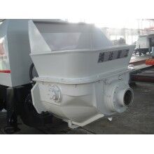 HBT60-12-82R柴油托泵 混凝土泵